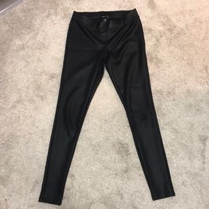 Express Sz Sm Faux Leather Leggings